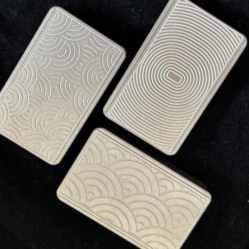 Medidas compactas de la caja EDC