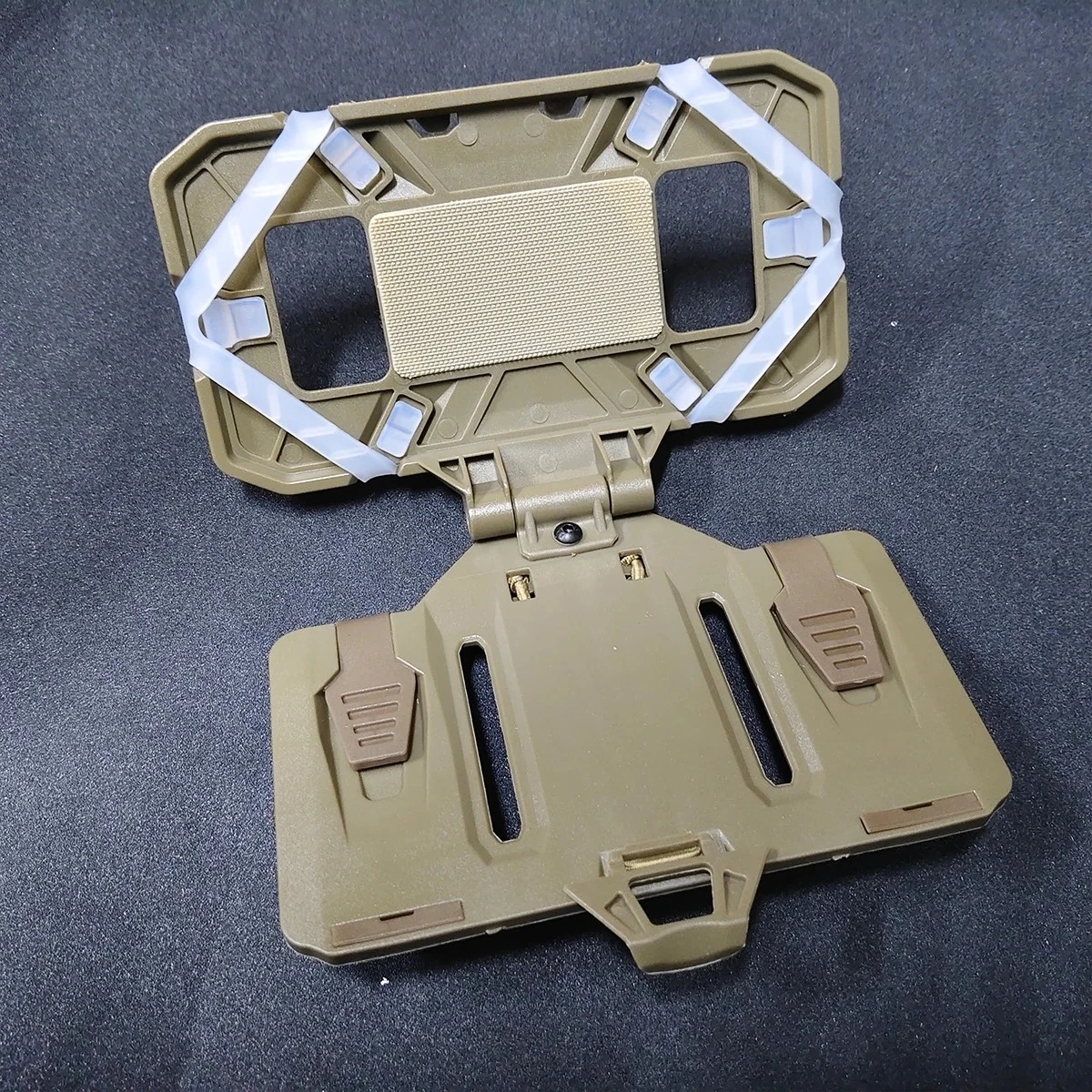Soporte táctico teléfono MOLLE plegable para tablero navegación - imagen 2