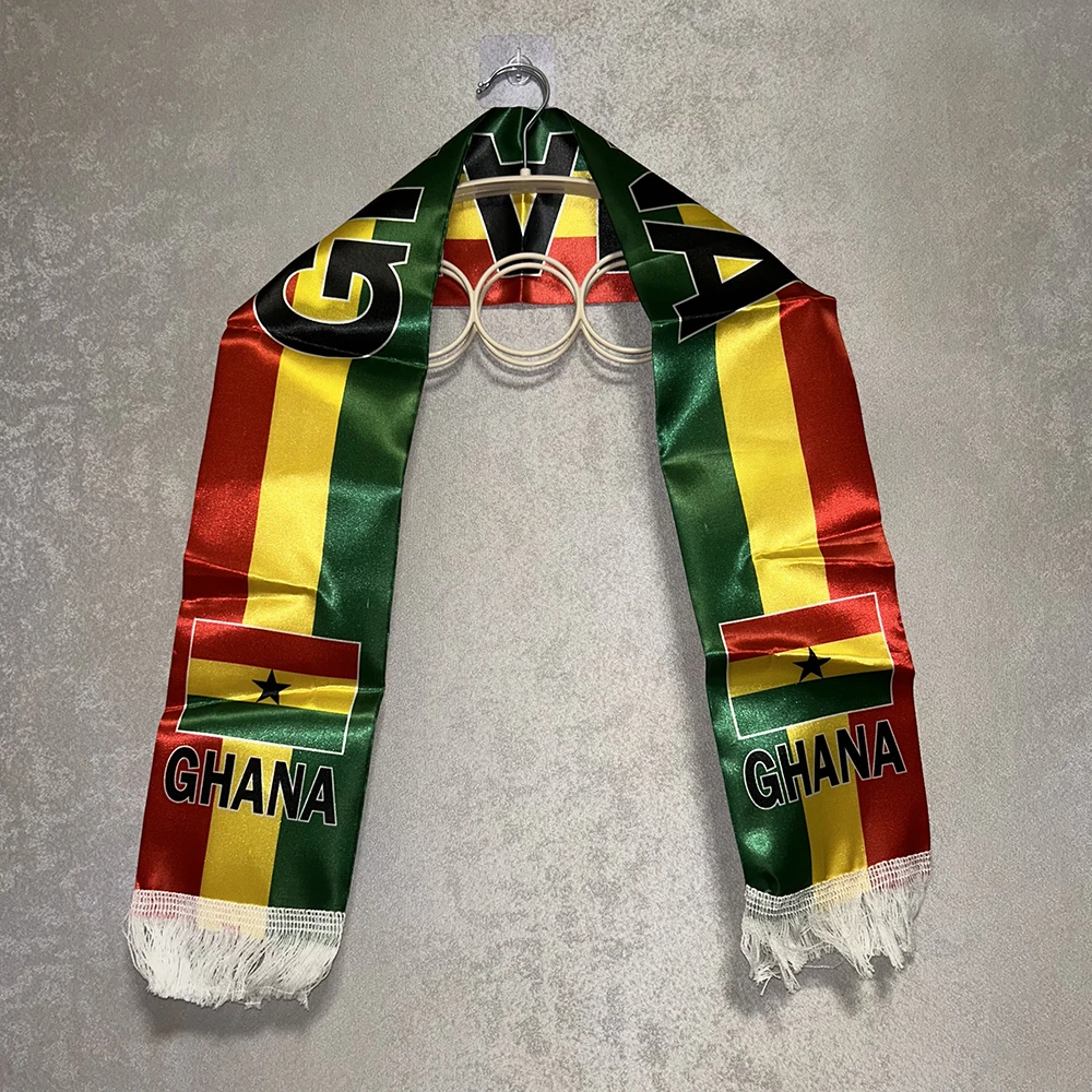 Bufanda Ghana fútbol doble cara satén con borlas
