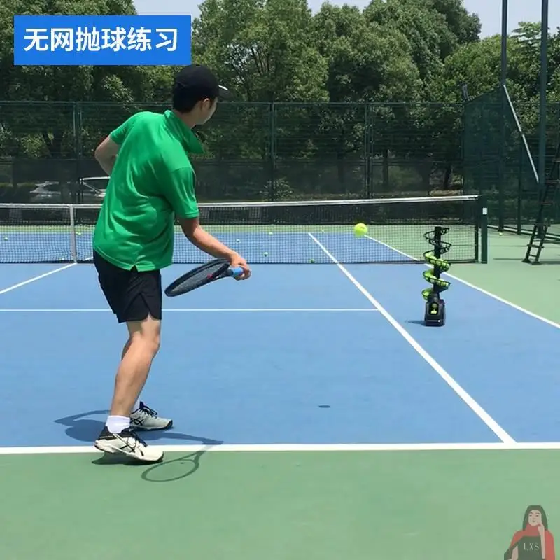 Máquina lanzapelotas en uso
