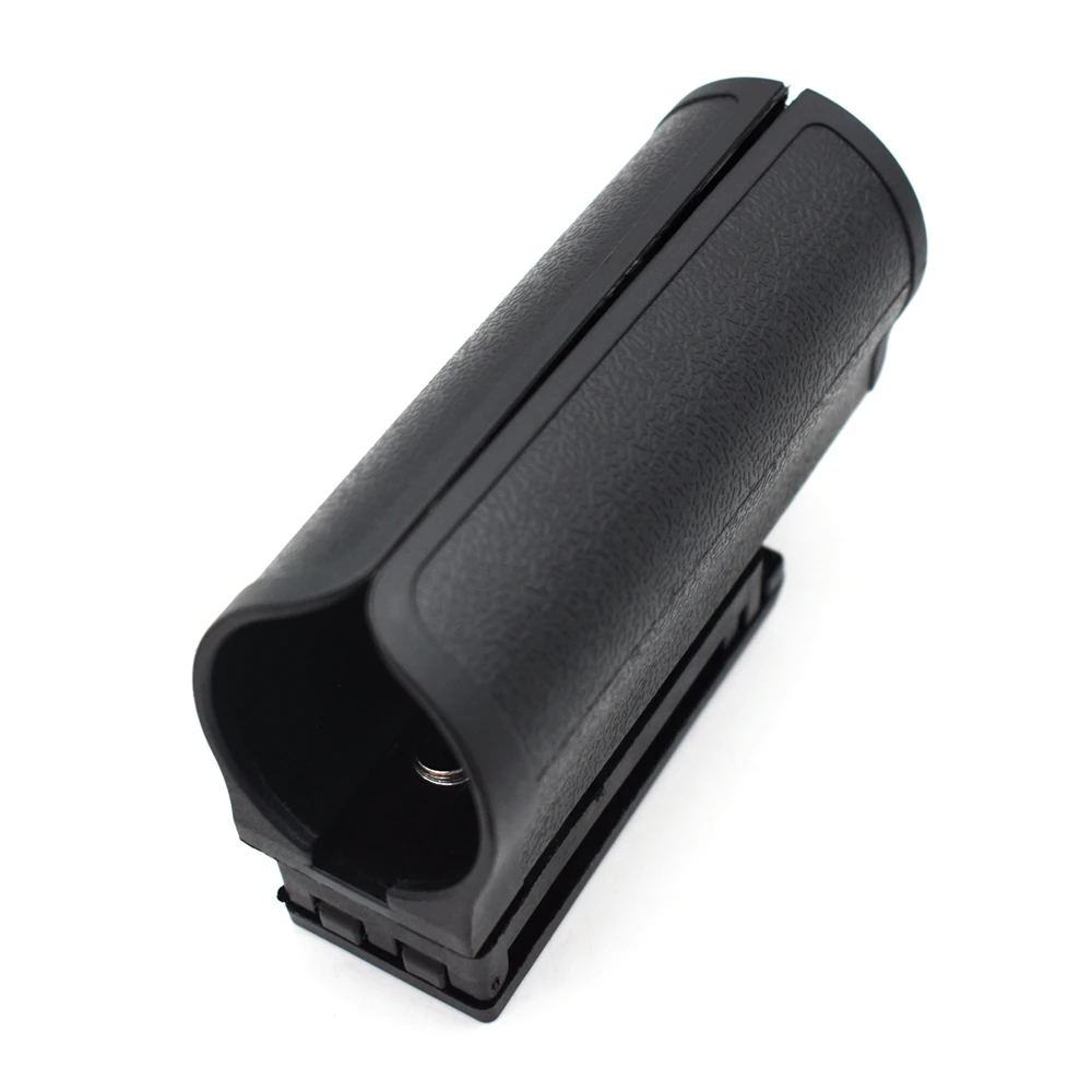 Funda táctica MOLLE 360 grados: linterna, spray pimienta y multitool - imagen 4