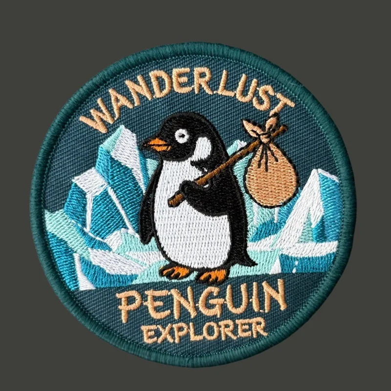 Parche táctico bordado pingüino explorador con velcro para mochila - imagen 4