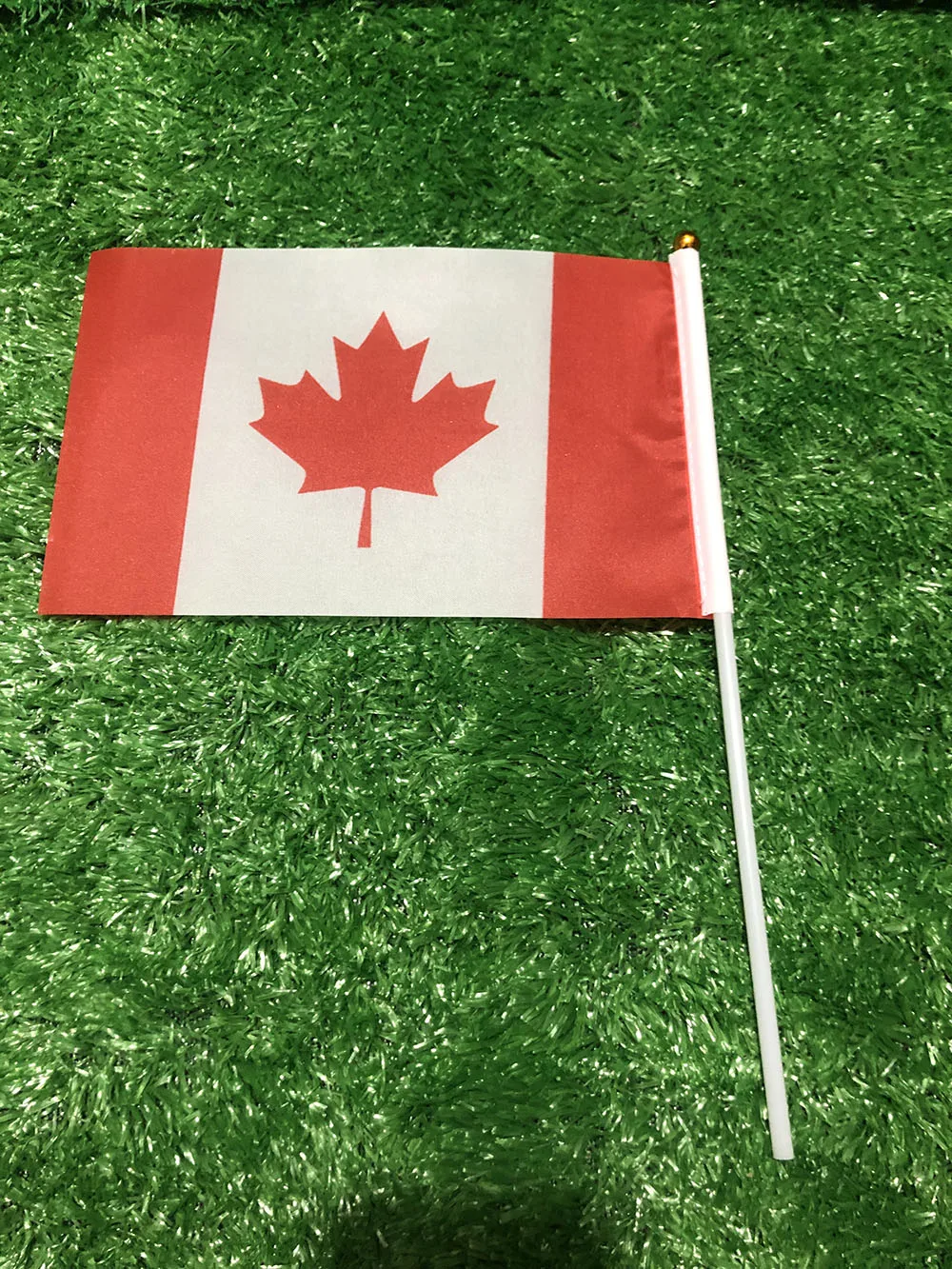 Bandera de Canadá de mano en poliéster doble cara con asta - imagen 5
