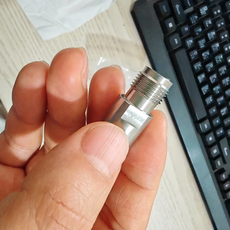 Falco XJB adaptador RF TNC a SMA de acero - imagen 2