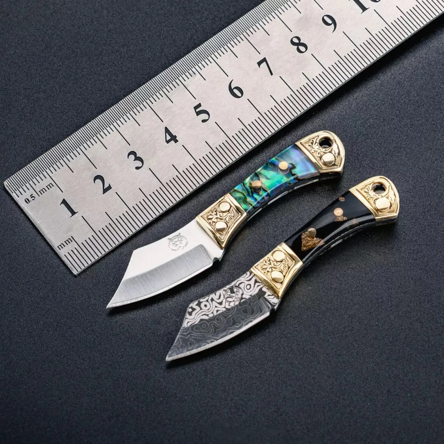 Cuchillo de bolsillo mini Damasco acero con mango madera táctico - imagen 4
