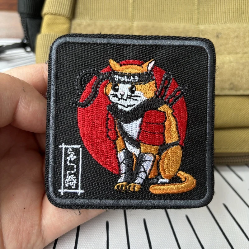 Parche gato samurái – frontal