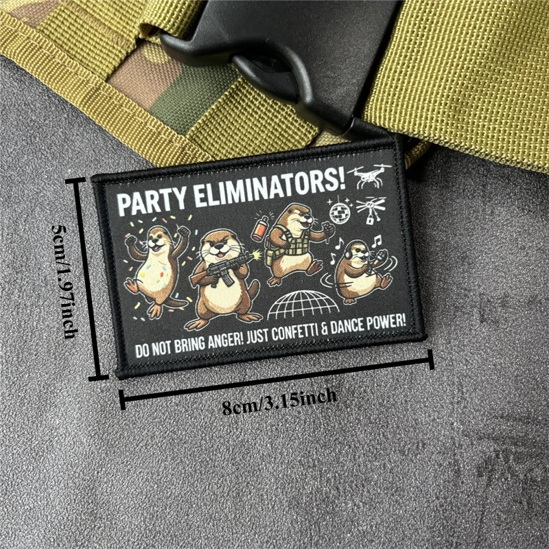 Parche táctico militar moral velcro mapache y pingüino para mochila - imagen 4