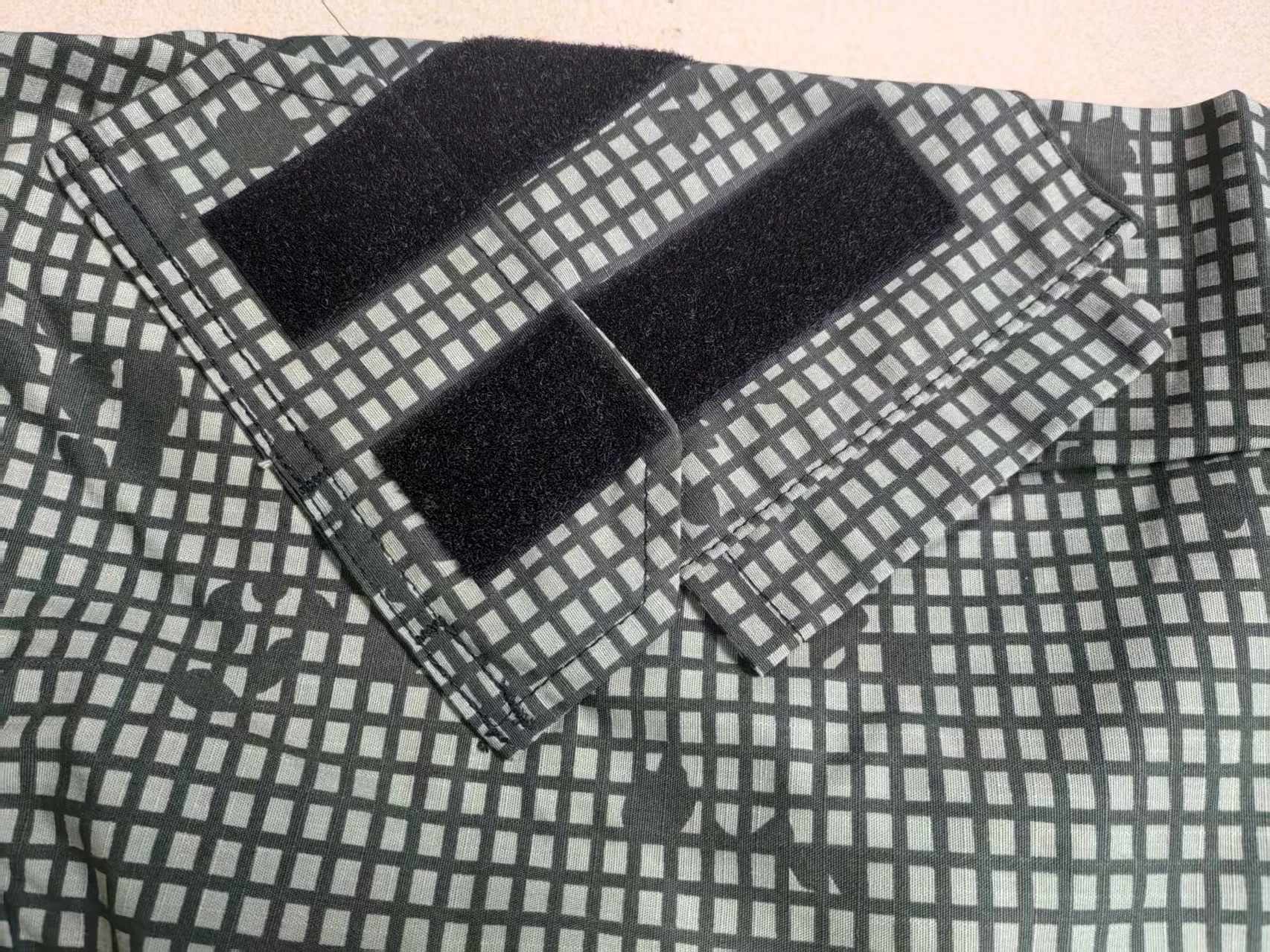 Uniforme táctico GEN3 de manga larga punto tigre plateado - imagen 2