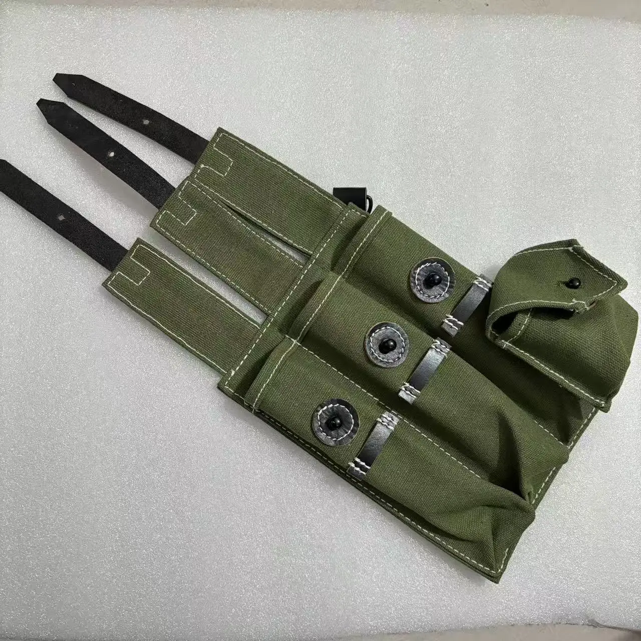 Bolsa táctica universal de lona para MP40, bandolera compacta - imagen 4
