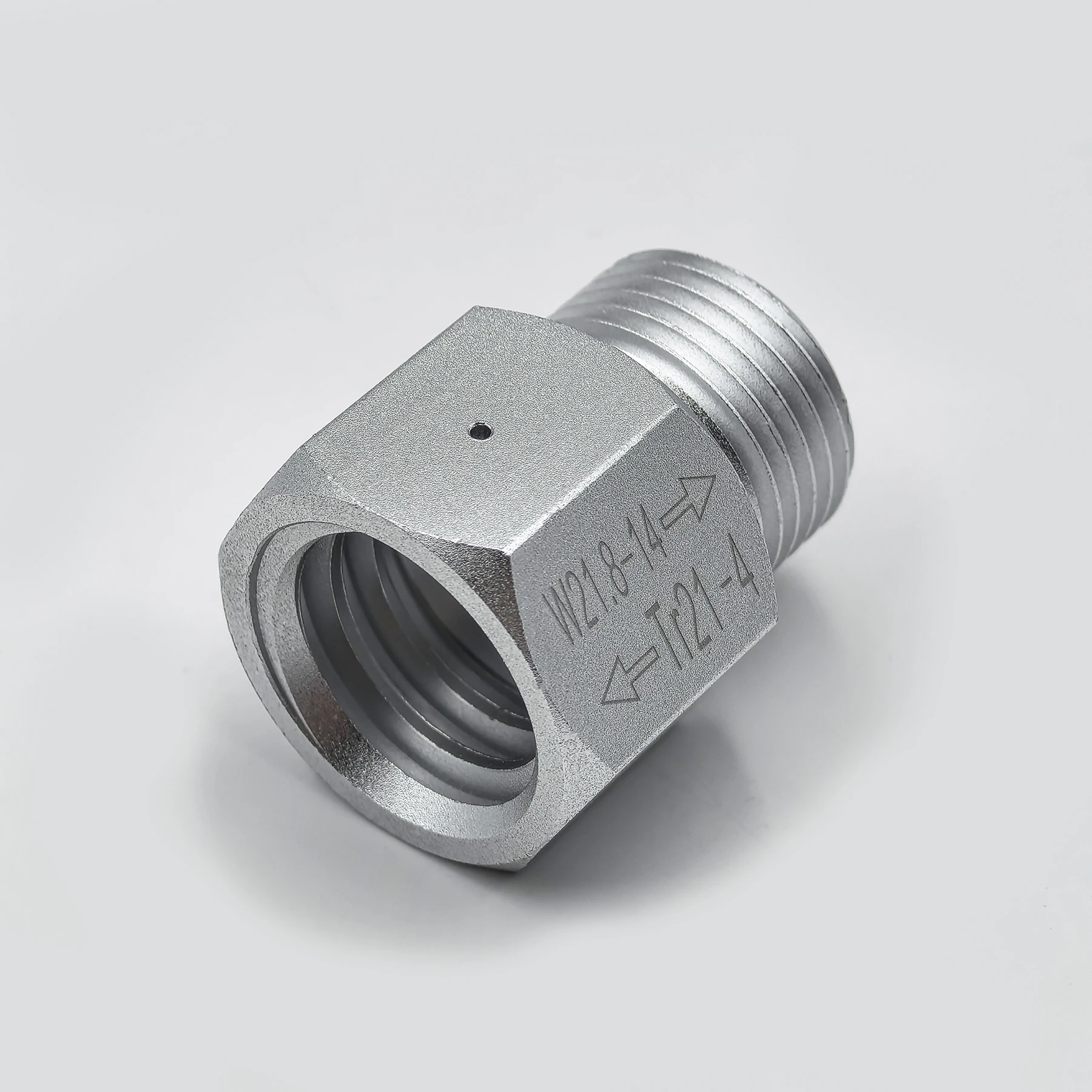 Adaptador TR21-4 a W21.8-14 para cilindro CO2 de barriles Corny y soda - imagen 2