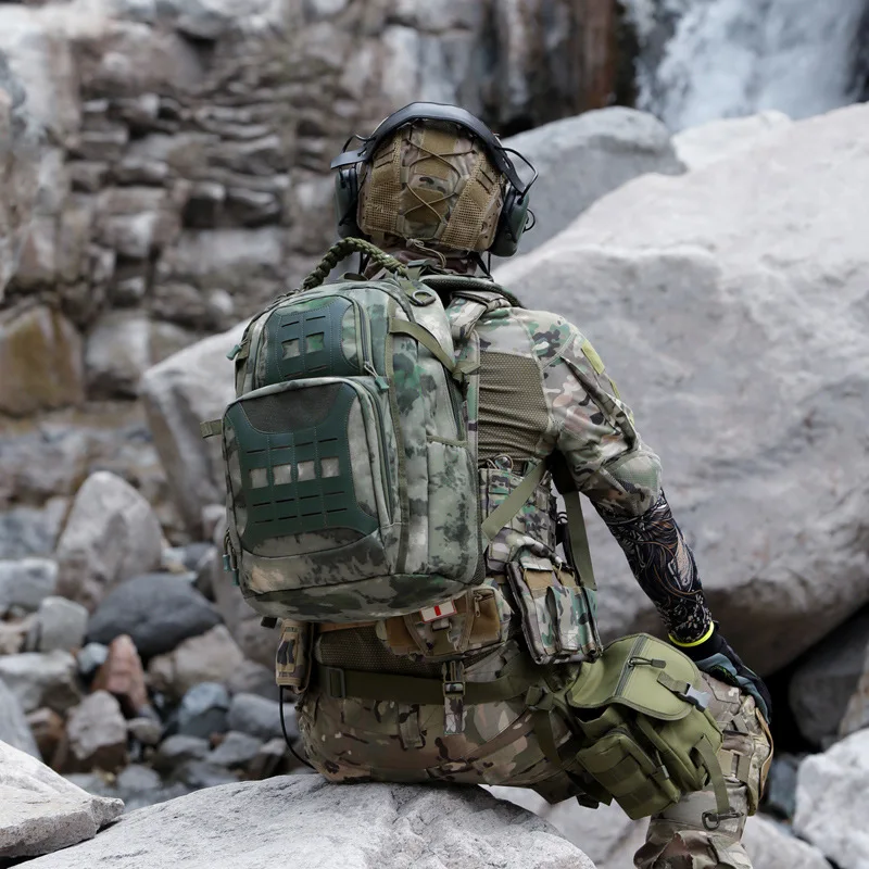 Mochila táctica Molle impermeable gran capacidad para trekking - imagen 3