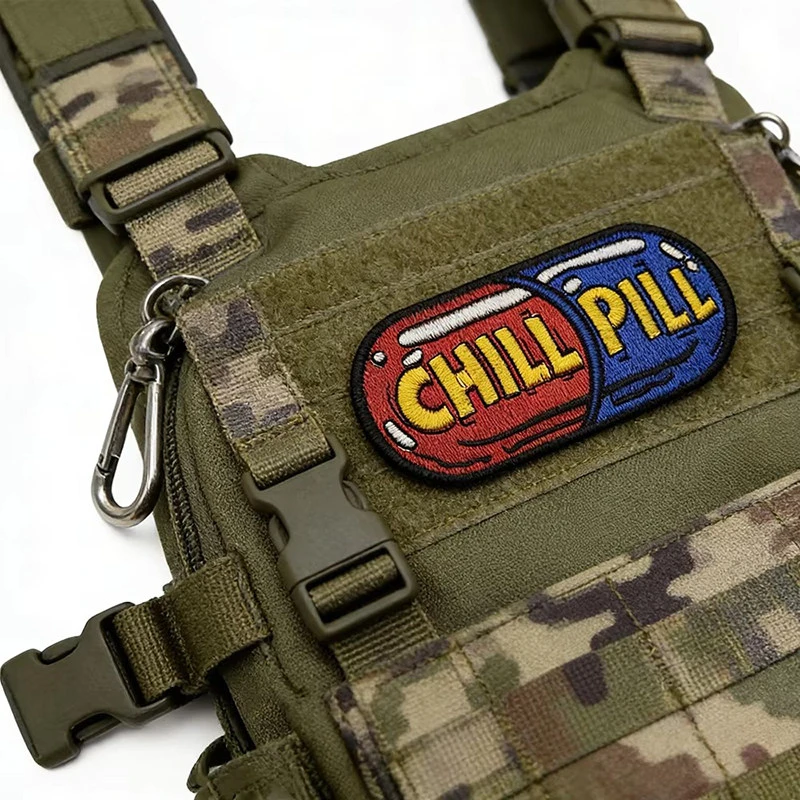 CHILL PILL parche bordado para ropa y mochilas - imagen 2