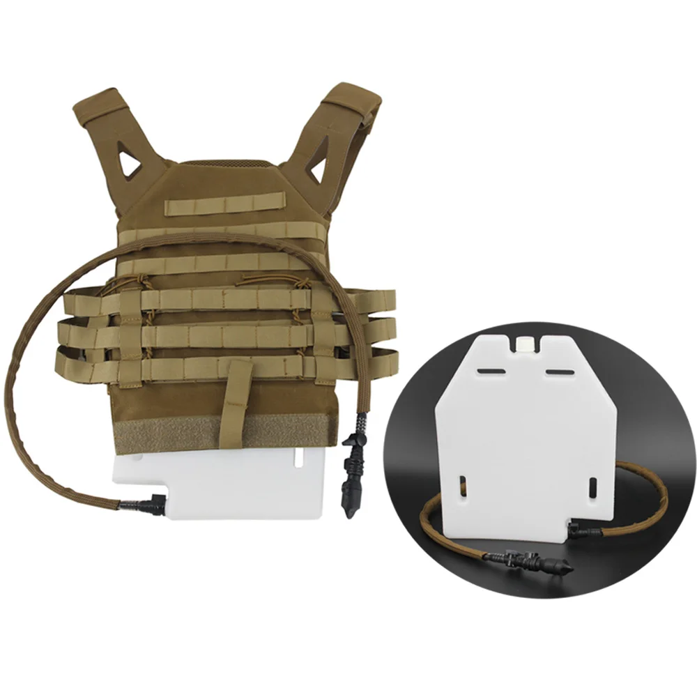 Bolsa de hidratacion tactica compatible con chalecos MOLLE - imagen 3
