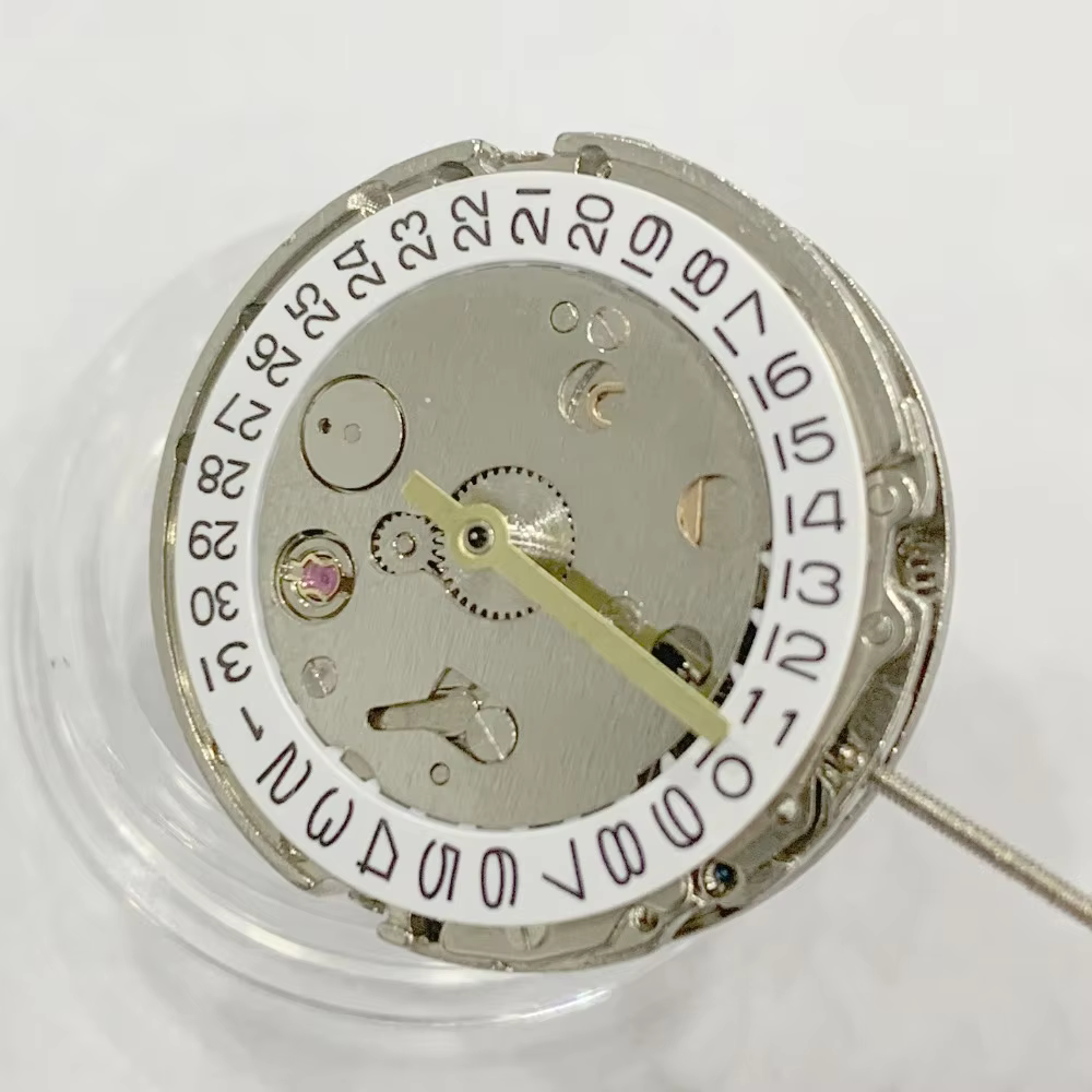 Reloj militar automático tres manecillas fecha a las 3 - imagen 4