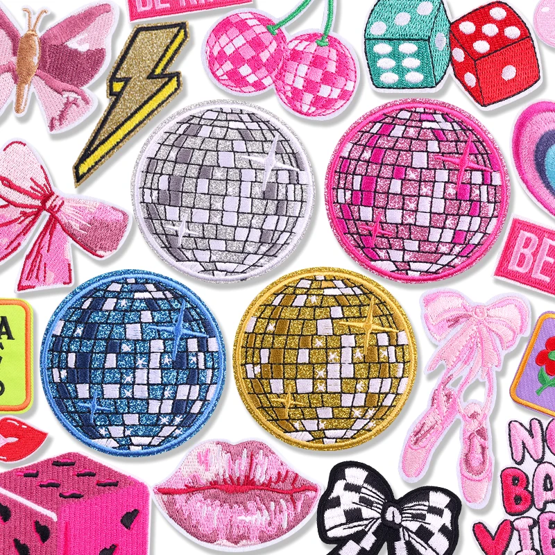 Parches bordados autoadhesivos con motivos de cereza rosa