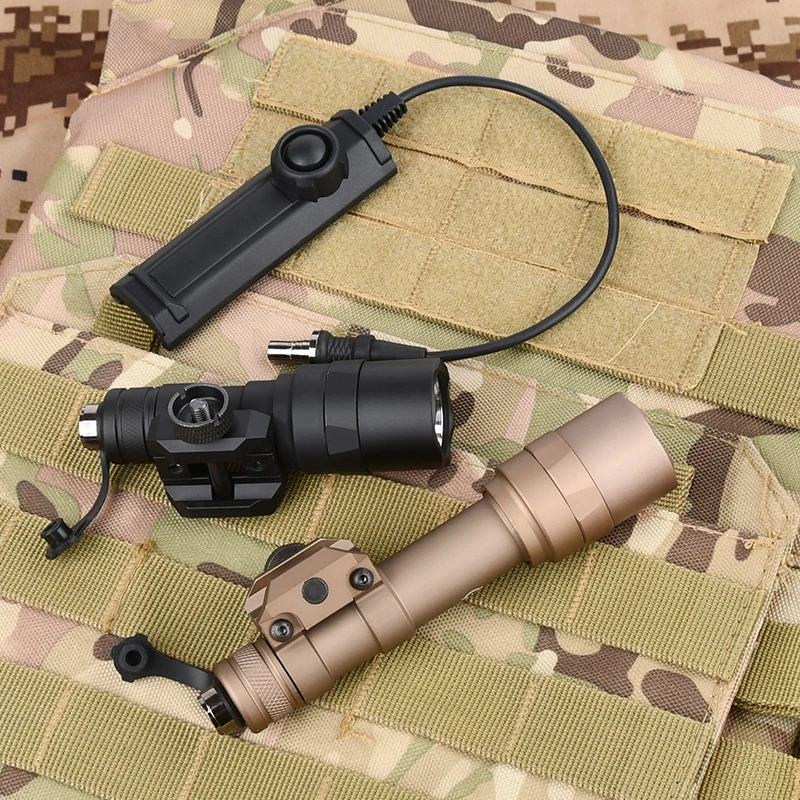 WADSN M300 linterna táctica con riel Picatinny y LED blanco - imagen 4
