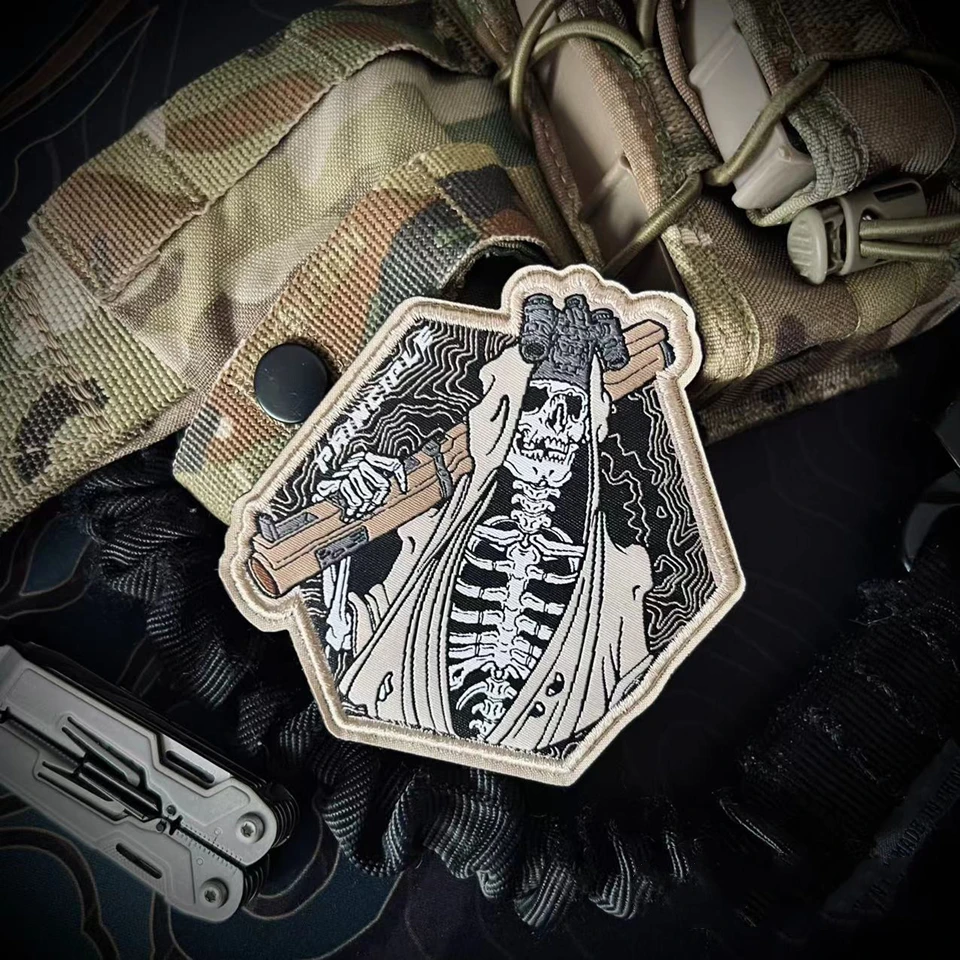 Parche bordado esqueleto Fantasma insignia táctica para mochila - imagen 3