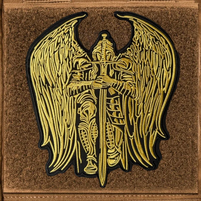 Parche táctico bordado Arcángel Miguel insignia caballero con espada - imagen 4