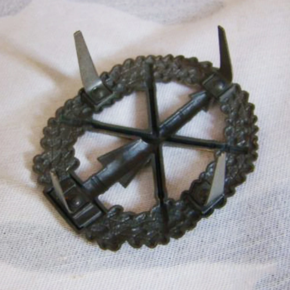 Pin metálico insignia boina Defensa Aérea Alemana con cocarda - imagen 2
