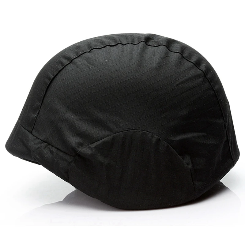 Funda de casco M88 compactada mostrando tamaño reducido