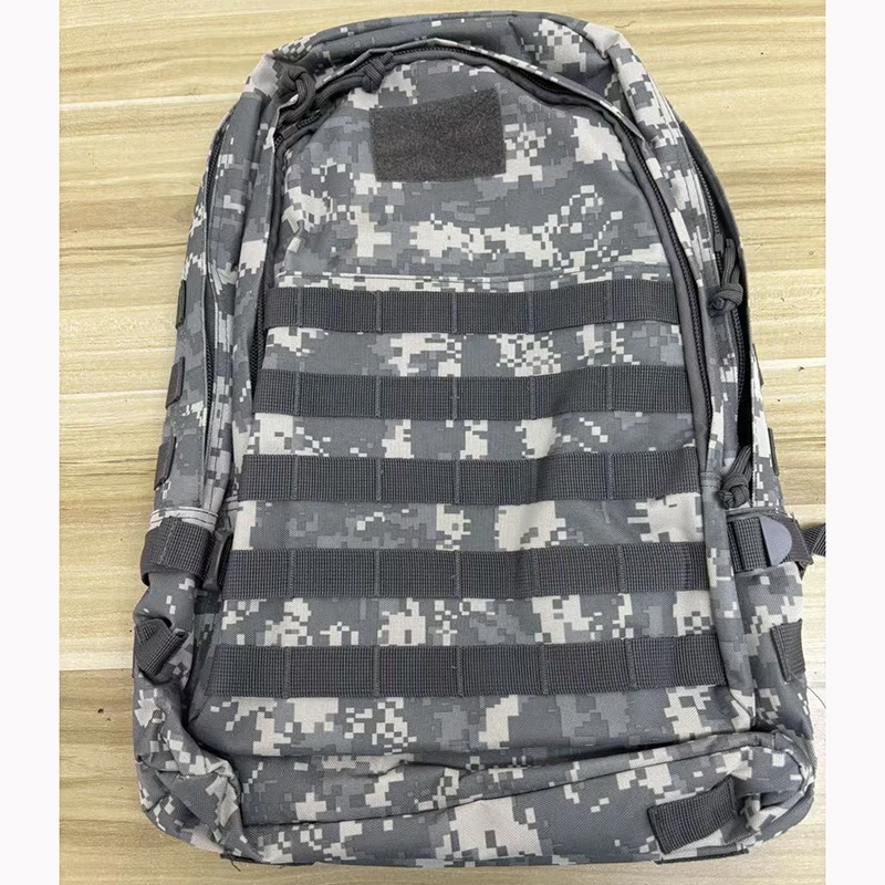 Mochila combinada impermeable en uso