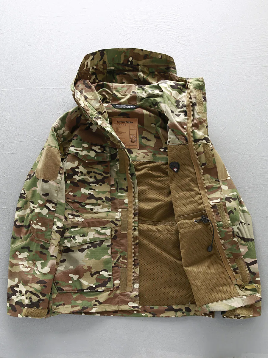 Chaqueta táctica impermeable cortaviento y repelente al agua - imagen 5
