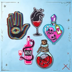 Parches termoadhesivos bordados punk con calavera y letras para ropa