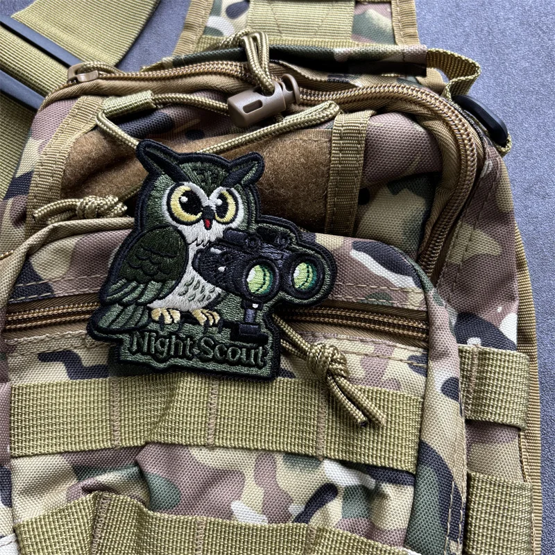 Parche táctico bordado búho moral con velcro para mochila