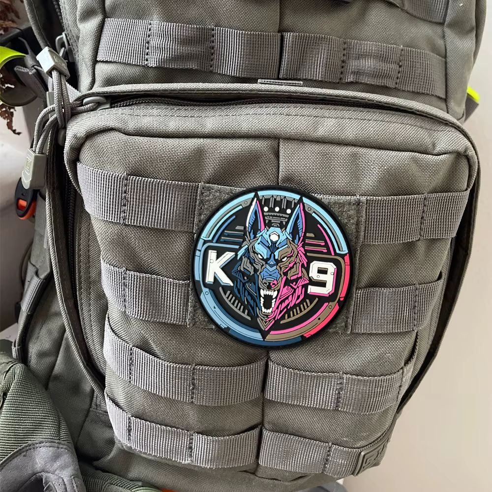 Emblema estilo insignia militar para equipo