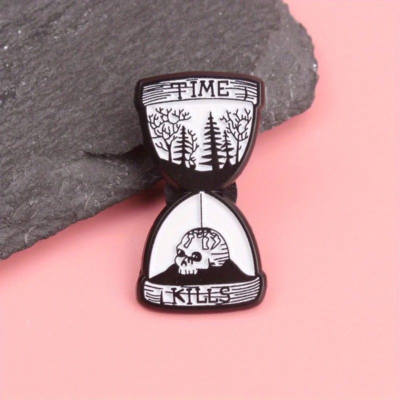 Pin esmaltado Sandflow Metaphor El tiempo mata árbol y calavera - imagen 5