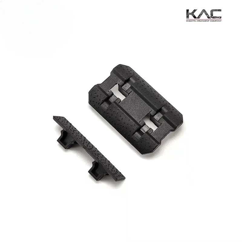 Linterna táctica SureFire M300 con riel MLOK y cubiertas antideslizantes