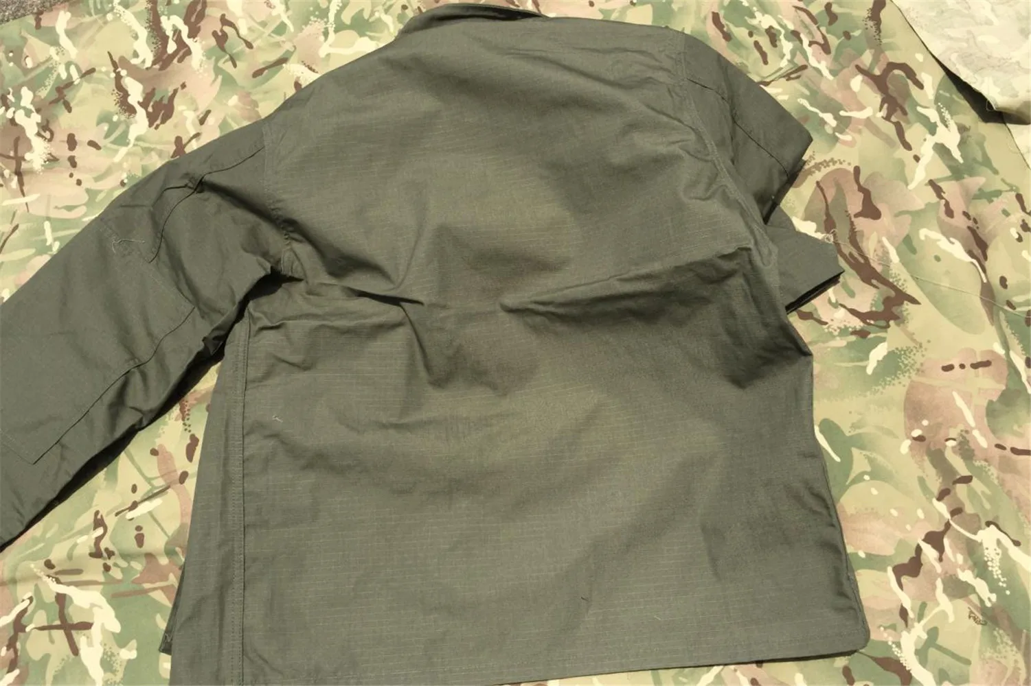 Uniforme completo en color TCU