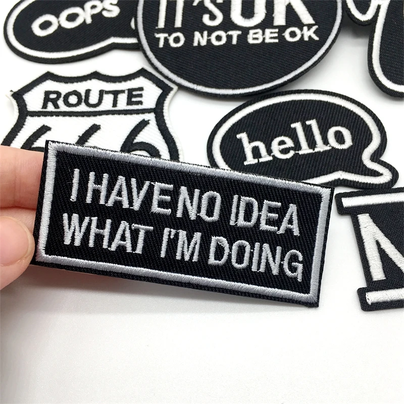 Parche bordado punk blanco y negro letras con dígitos para planchar - imagen 5