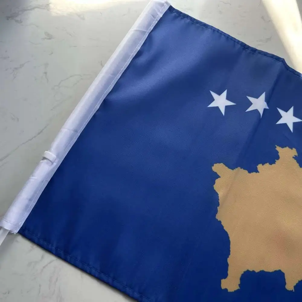 Bandera para coche Kosovo de poliéster para ventana con asta - imagen 2