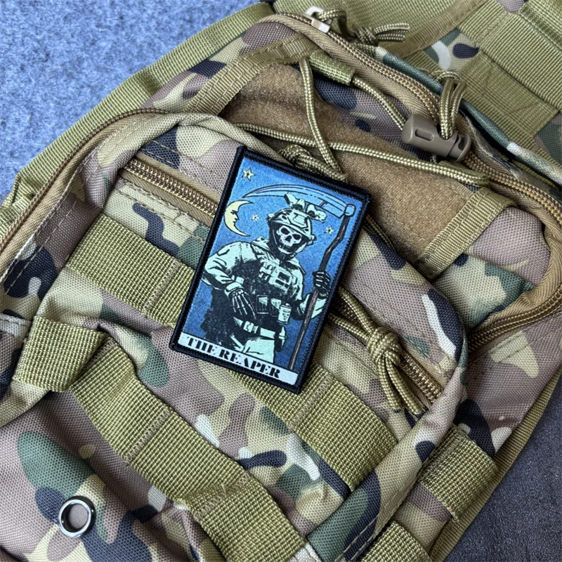 Parche táctico militar THE REAPER con gancho y bucle para ropa - imagen 5