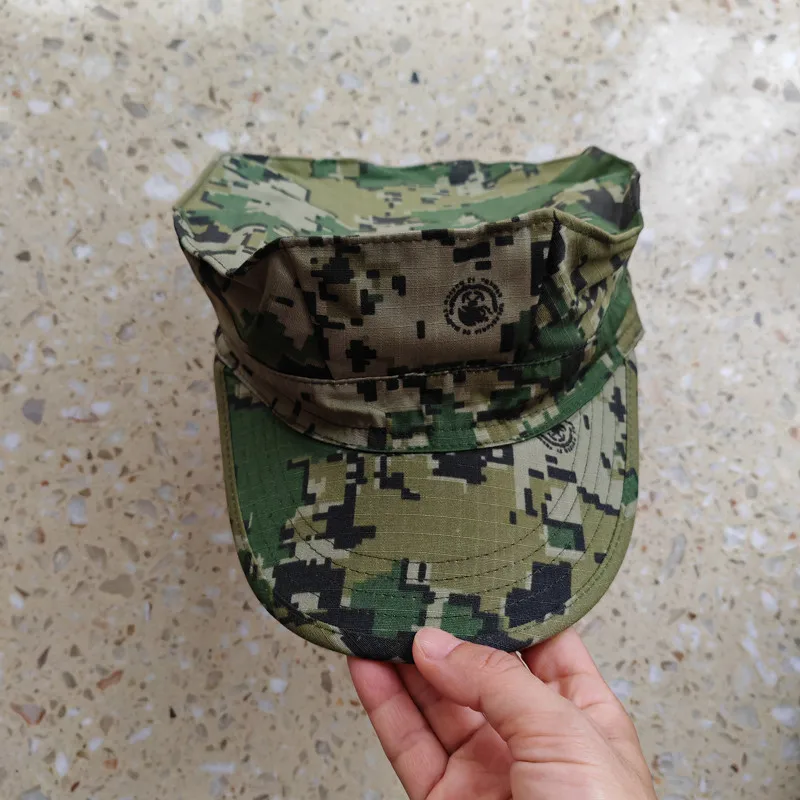 Sombrero táctico octogonal AOR2