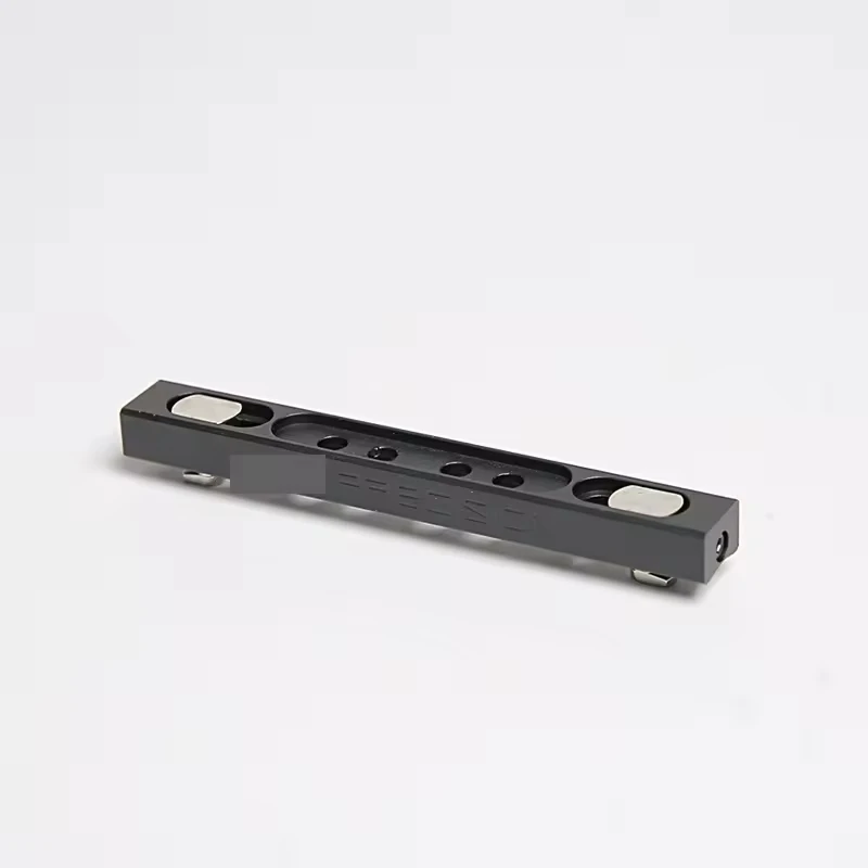 Clip táctico de metal con montaje offset 45° para linterna - imagen 5