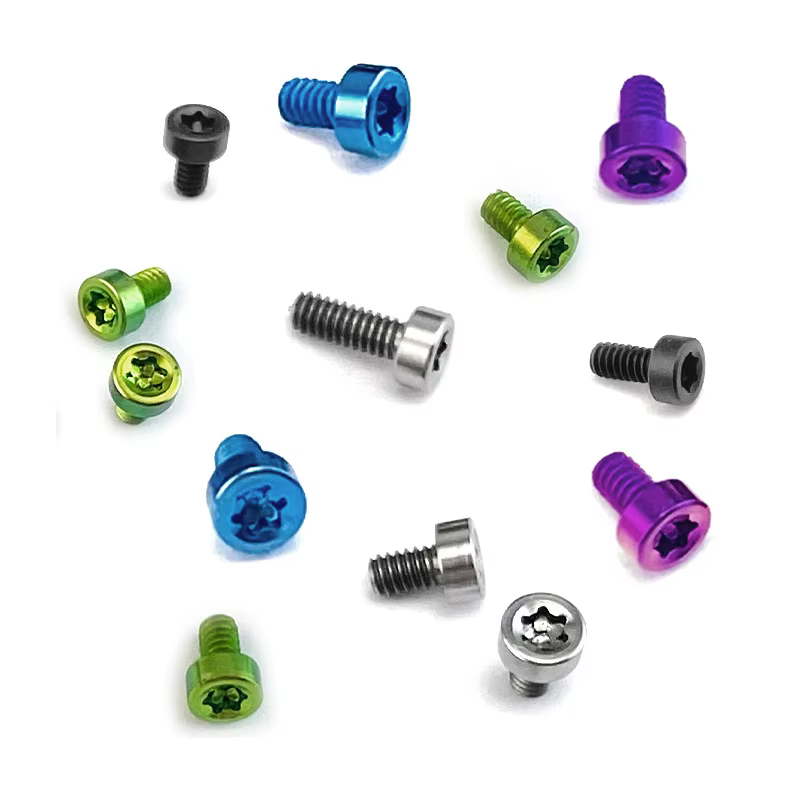 Tornillos de titanio para cuchillos de bolsillo – Varios colores - imagen 5
