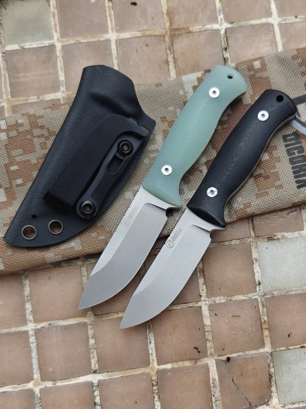 Vista del cuchillo y dimensiones del mango