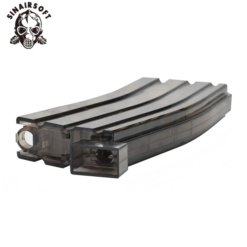 Cargador táctico BB en uso con magazines de airsoft