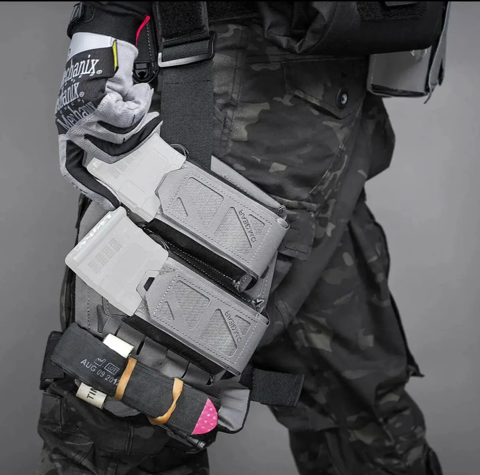 DMGear Funda Pierna Táctica Molle Pistola – Protector Muslo Glock - imagen 3