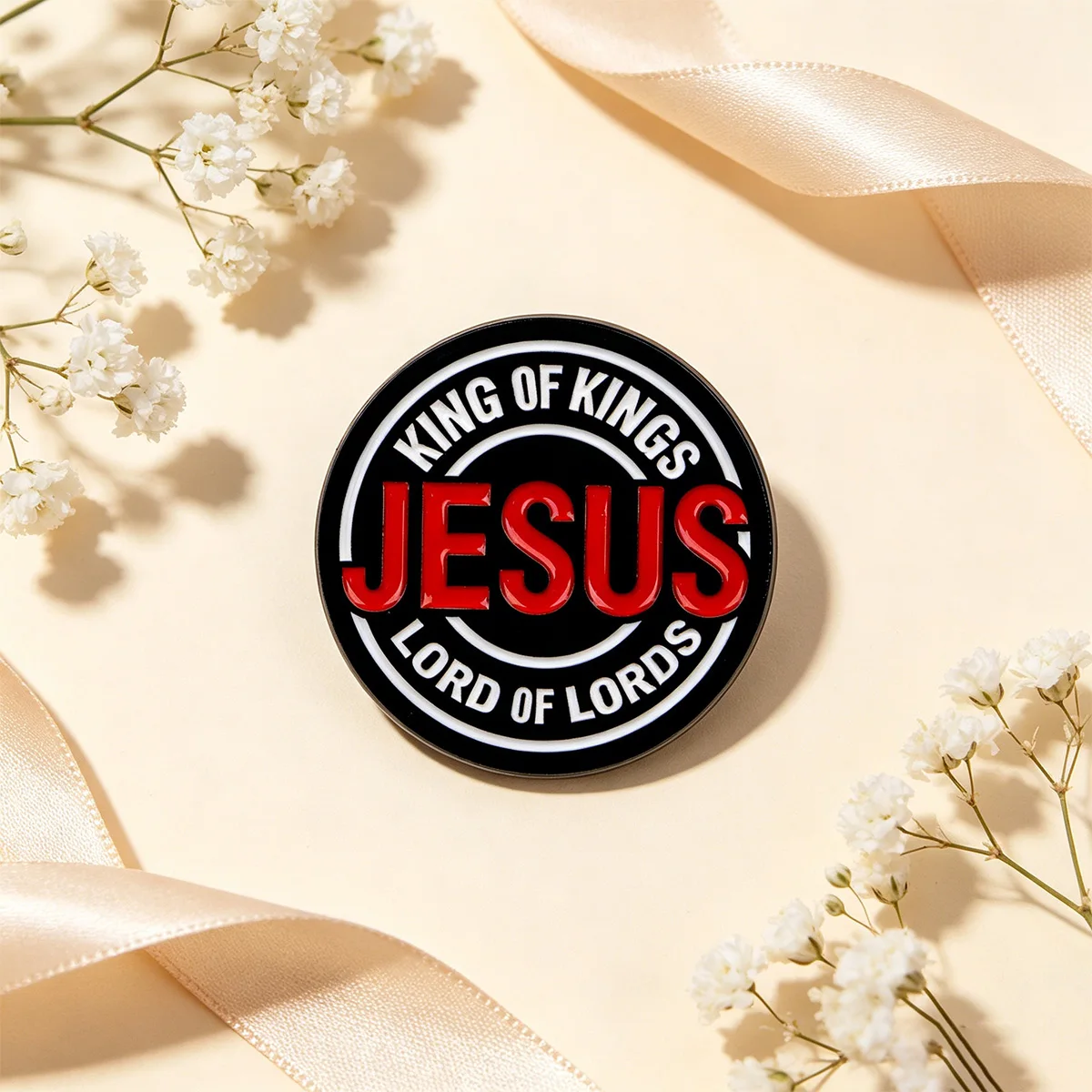 Pin de esmalte Jesús cita religiosa para mochila, gorra y chaqueta - imagen 4