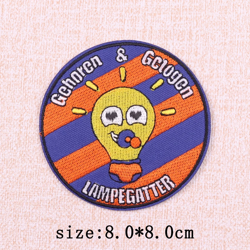 Parche bordado termoadhesivo Carnaval Kruikenstad Tilburg – Insignia para ropa y mochilas - imagen 4