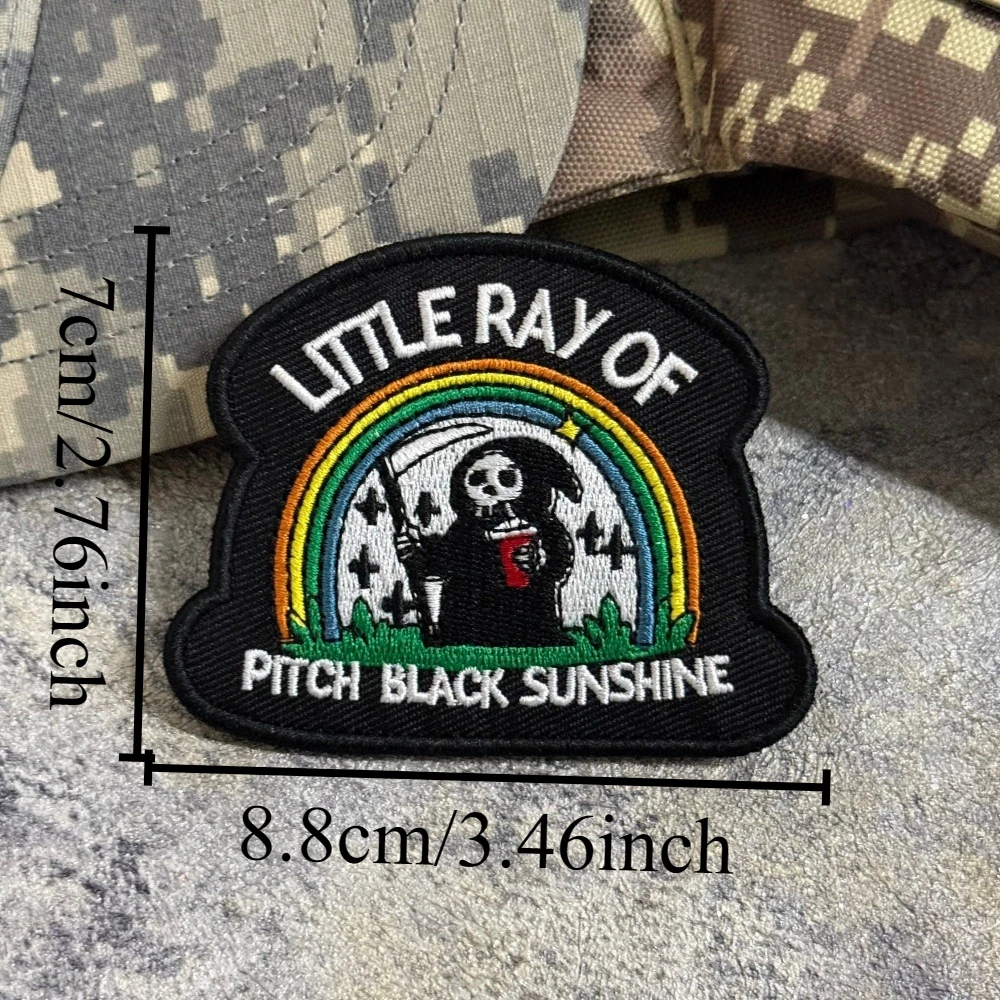 Detalle del parche bordado para ropa y equipo