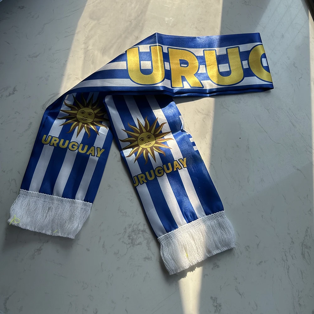 Bufanda de Uruguay satén doble cara con flecos para fútbol - imagen 2