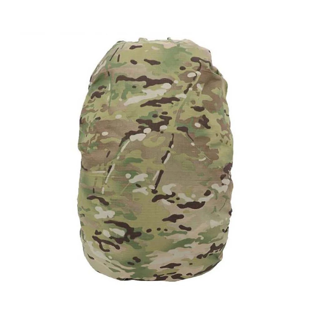 Funda doblada y guardada dentro de un bolsillo de chaqueta