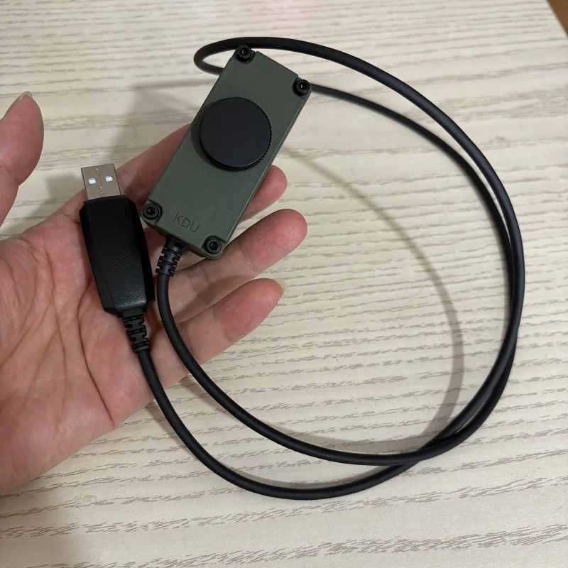 Cable de datos para actualización de frecuencia y firmware - imagen 3