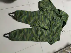 Traje de combate ruso camuflaje cruzado a rayas cubierta