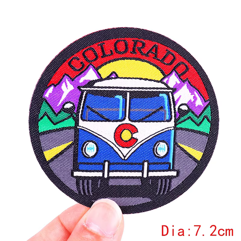 Parche bordado aventura natural montaña – para coser o planchar - imagen 2