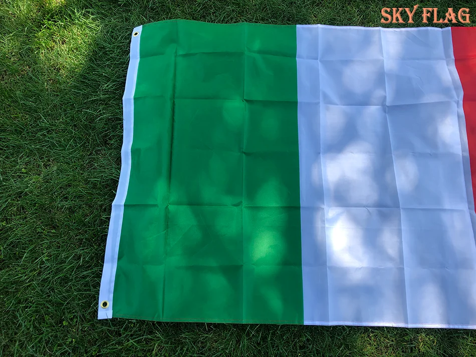 Bandera usada en una fiesta al aire libre
